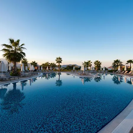 Akra Tui Blue Sensatori Ξενοδοχείο 5*