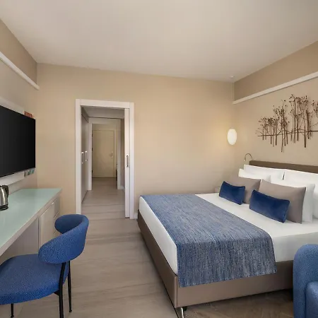 Akra Tui Blue Sensatori 5*