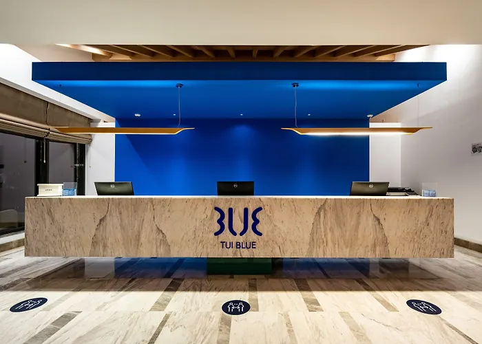Akra Tui Blue Sensatori ホテル